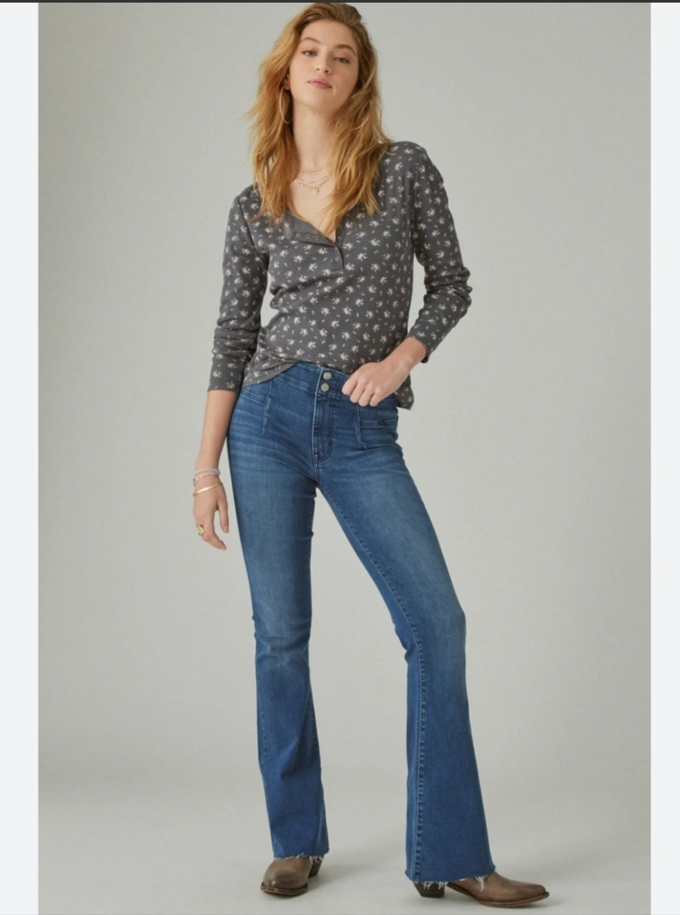 Lucky Brand Stevie Highrise Flare Jeans  Confidence Club (Medium Blue) Size 6/28